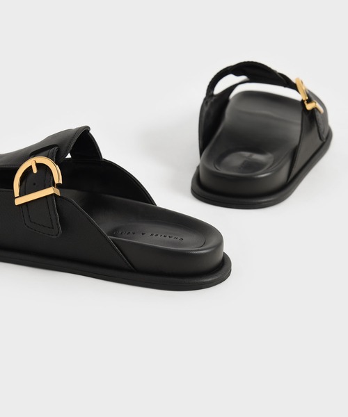 CHARLES & KEITH（チャールズ & キース）の「カットアウト バックルスライド / Cut-Out Buckled Slides（サンダル・レディース・クリーム/ブラック/イエロー・25.5cm/25cm/23cm/22.5cm/24.5cm/23.5cm）」の9枚目の写真