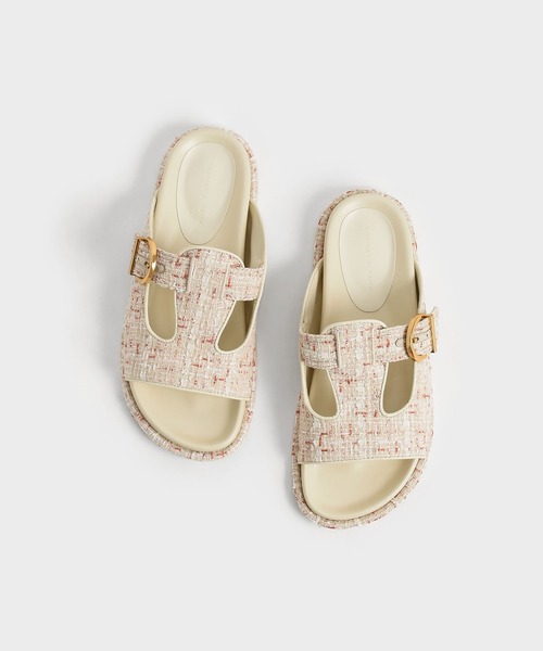 CHARLES & KEITH（チャールズ & キース）の「カットアウト バックルスライド / Cut-Out Buckled Slides（サンダル・レディース・クリーム/ブラック/イエロー・25.5cm/25cm/23cm/22.5cm/24.5cm/23.5cm）」の17枚目の写真