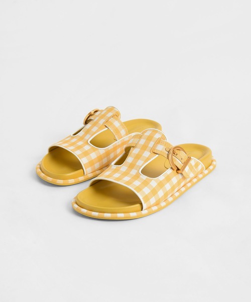 CHARLES & KEITH（チャールズ & キース）の「カットアウト バックルスライド / Cut-Out Buckled Slides（サンダル・レディース・クリーム/ブラック/イエロー・25.5cm/25cm/23cm/22.5cm/24.5cm/23.5cm）」の19枚目の写真