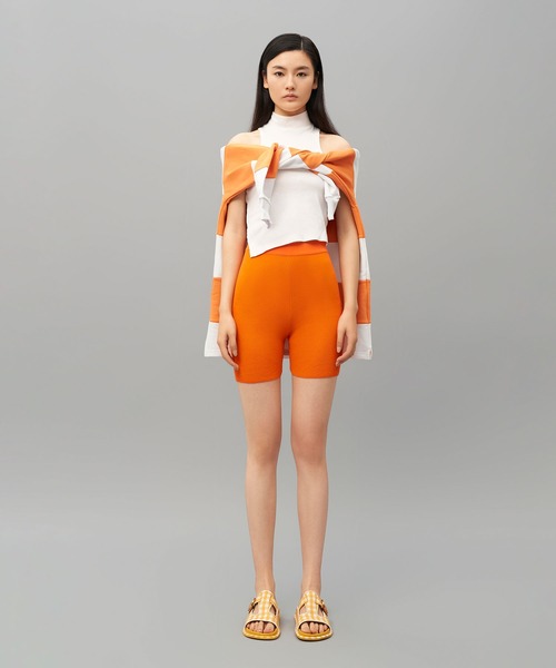CHARLES & KEITH（チャールズ & キース）の「カットアウト バックルスライド / Cut-Out Buckled Slides（サンダル・レディース・クリーム/ブラック/イエロー・25.5cm/25cm/23cm/22.5cm/24.5cm/23.5cm）」の22枚目の写真