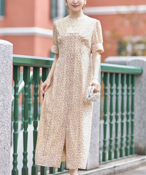 tocco closet（トッコ クローゼット）の「スカラップカットレース装飾