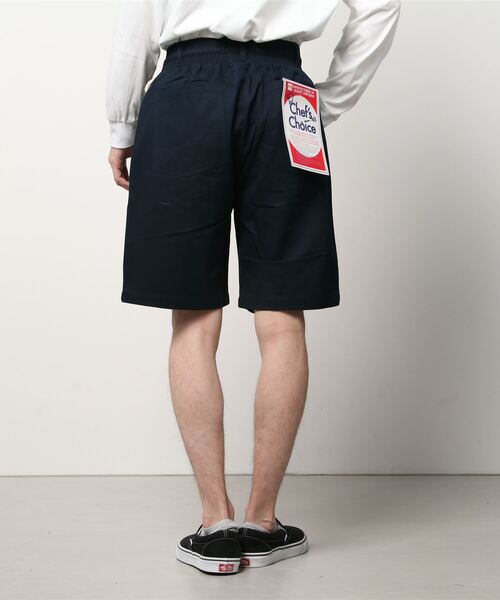 Lazar(ラザル)の「Chef's shorts/ワイドシルエット シェフショーツ/ショートパンツ/ハーフパンツ/イージーパンツ/ワークパンツ/カラーパンツ(チノパンツ・メンズ・チャコールグレー/ブラック/ベージュ/ネイビー/オフホワイト/オリーブ・M/L/XL)」の8枚目の写真