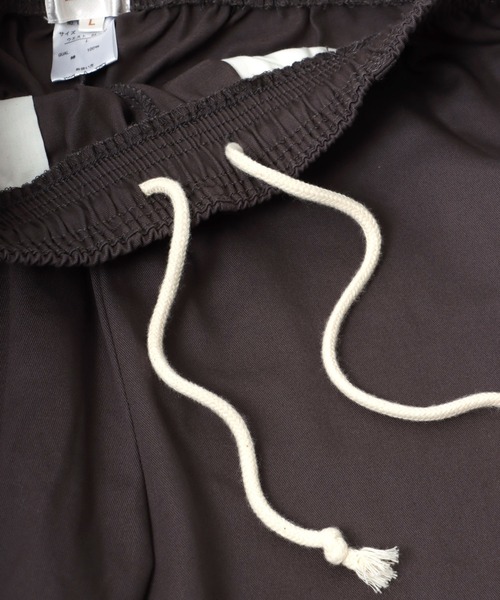Lazar(ラザル)の「Chef's shorts/ワイドシルエット シェフショーツ/ショートパンツ/ハーフパンツ/イージーパンツ/ワークパンツ/カラーパンツ(チノパンツ・メンズ・チャコールグレー/ブラック/ベージュ/ネイビー/オフホワイト/オリーブ・M/L/XL)」の22枚目の写真