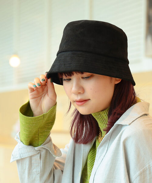 Ray BEAMS(レイビームス)の「Ray BEAMS / フェイク スエード バケット ハット(ハット・レディース・ブラック/ブラウン/ピンク・ONE SIZE)」の4枚目の写真