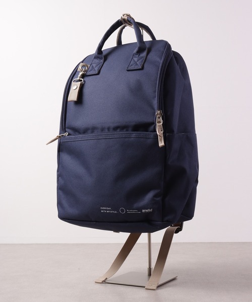 anello(アネロ)の「anello GRANDE 撥水加工バックパック(バックパック/リュック・メンズ・ブラック/ベージュ/ネイビー/ブラック系その他/ライトグレー/マスタード・FREE/F)」の6枚目の写真