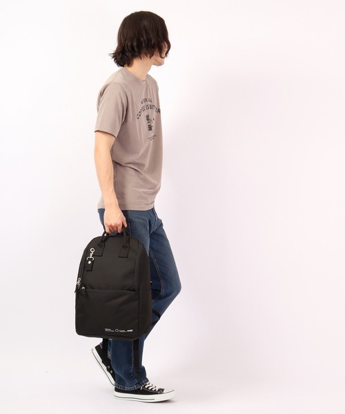 anello(アネロ)の「anello GRANDE 撥水加工バックパック(バックパック/リュック・メンズ・ブラック/ベージュ/ネイビー/ブラック系その他/ライトグレー/マスタード・FREE/F)」の13枚目の写真