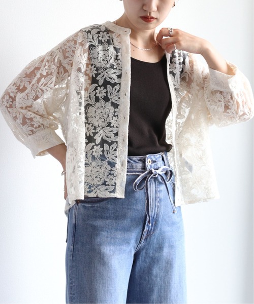 cepo（セポ）の「フラワー／ボタニカル　シシュウショートカーディガン 2（シャツ/ブラウス・レディース・ブラック/ホワイト系その他/ホワイト系その他2/ブラック系その他2・M）」の2枚目の写真