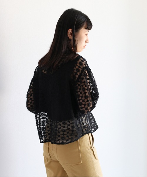 cepo（セポ）の「フラワー／ボタニカル　シシュウショートカーディガン 2（シャツ/ブラウス・レディース・ブラック/ホワイト系その他/ホワイト系その他2/ブラック系その他2・M）」の14枚目の写真