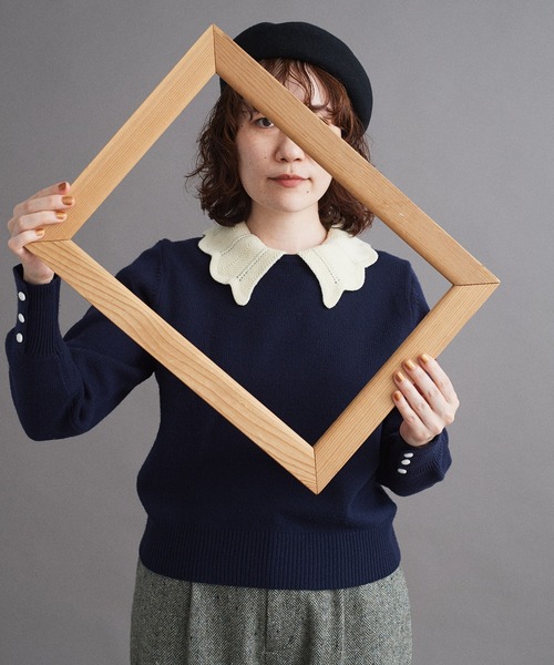 Dot&Stripes CHILD WOMAN(ドットアンドストライプス チャイルドウーマン)の「フレンチメリノ バイカラー衿付きプルオーバー(ニット/セーター・レディース・アイボリー/レッド/ネイビー・FREE)」の2枚目の写真