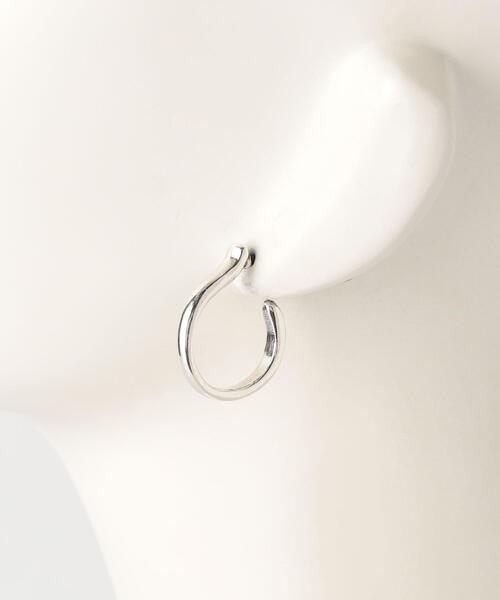 VELATTI（ヴェラッティ）の「【別注】＜VELATTI＞フープ ピアス（ピアス（両耳用）・レディース・シルバー・FREE）」の5枚目の写真