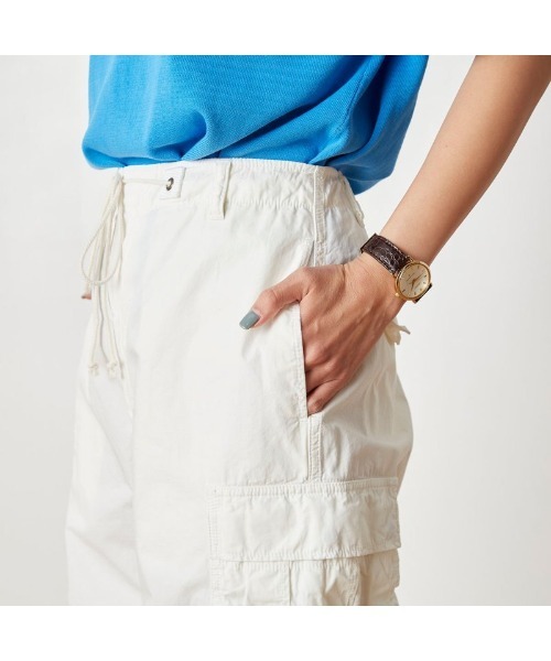 THE SHINZONE（ザ　シンゾーン）の「THE SHINZONE WIND OVER PANTS 22MMSPA06（カーゴパンツ・レディース・オフホワイト・36）」の8枚目の写真