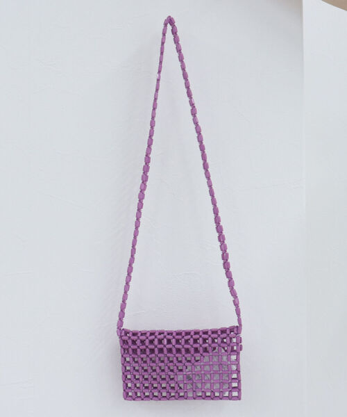 fredy emue（フレディエミュ）の「ビーズミニポシェット（ショルダーバッグ・レディース・パープル/ブラック・FREE）」の3枚目の写真