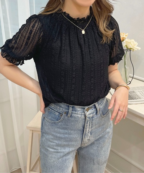 apres jour(アプレジュール)の「レースハイネックトップス【ZOZOTOWN限定アイテム】(シャツ/ブラウス・レディース・ブラック/オフホワイト・フリー/X-LARGE)」の12枚目の写真