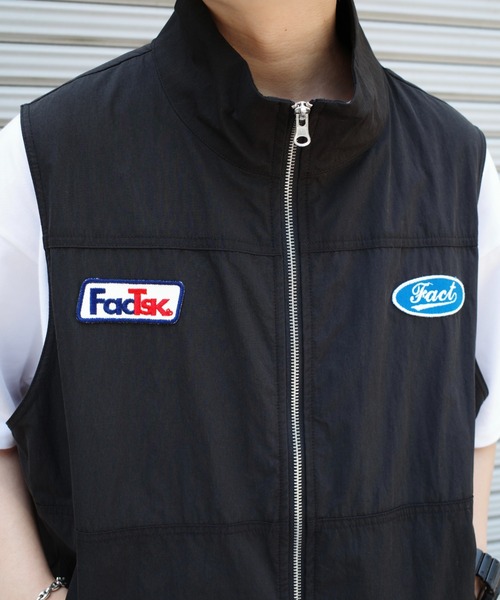 WHO'S WHO gallery（フーズフーギャラリー）の「COOPER FACTワッペンベスト（ベスト・メンズ・ブラック/カーキ・FREE）」の12枚目の写真