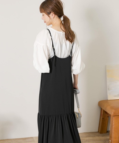 URBAN RESEARCH Sonny Label（アーバンリサーチサニーレーベル）の「ワンティアードキャミワンピース（ワンピース・レディース・ブラック/ブラウン・FREE）」の5枚目の写真