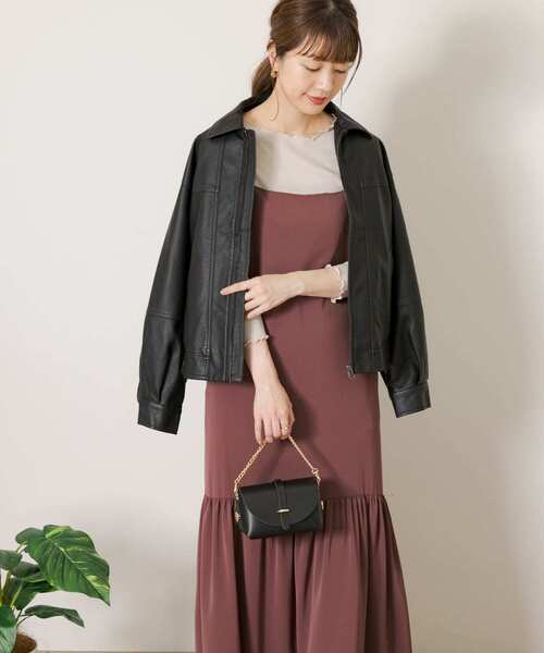 URBAN RESEARCH Sonny Label（アーバンリサーチサニーレーベル）の「ワンティアードキャミワンピース（ワンピース・レディース・ブラック/ブラウン・FREE）」の9枚目の写真