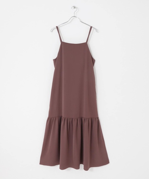 URBAN RESEARCH Sonny Label（アーバンリサーチサニーレーベル）の「ワンティアードキャミワンピース（ワンピース・レディース・ブラック/ブラウン・FREE）」の22枚目の写真