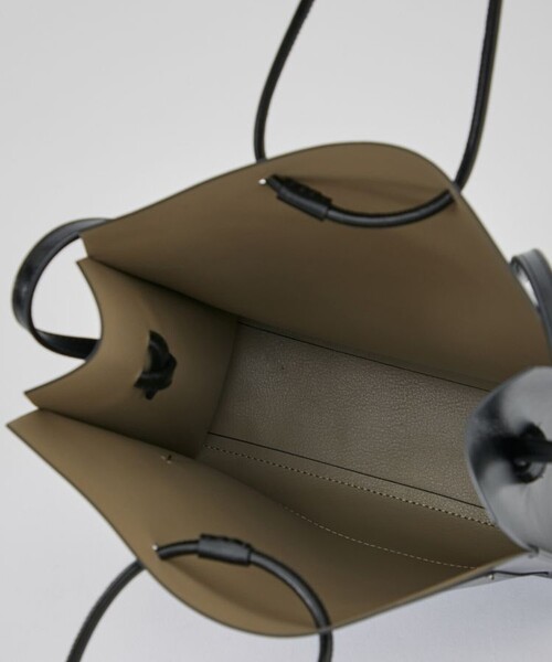 YAHKI（ヤーキ）の「【YAHKI/ヤーキ】YH-498/ショルダーバッグ（ショルダーバッグ・レディース・ブラック/ブラウン/カーキ・FREE）」の15枚目の写真