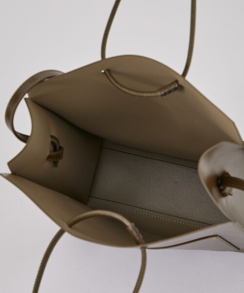 YAHKI（ヤーキ）の「【YAHKI/ヤーキ】YH-498/ショルダーバッグ（ショルダーバッグ・レディース・ブラック/ブラウン/カーキ・FREE）」の6枚目の写真