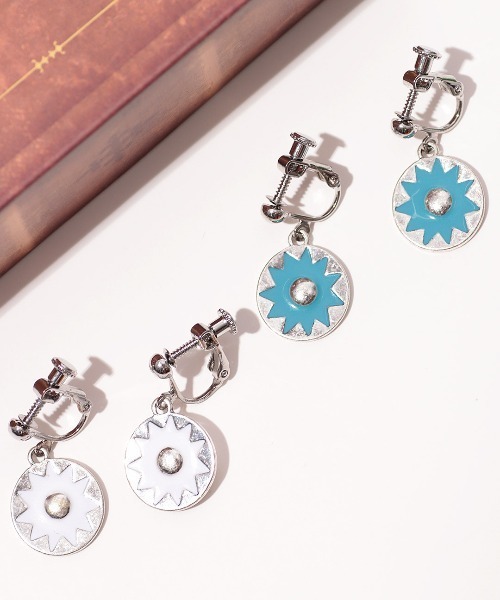 チチカカ（チチカカ）の「サンライズイヤリング（イヤリング・レディース・ホワイト/ライトブルー・FREE）」の4枚目の写真