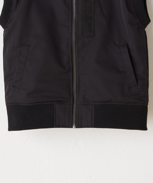 CIAOPANIC TYPY（チャオパニックティピー）の「□【KIDS】MA-1ベスト（ダウンベスト・キッズ・カーキ/ブラック・XXL/M/XL）」の12枚目の写真