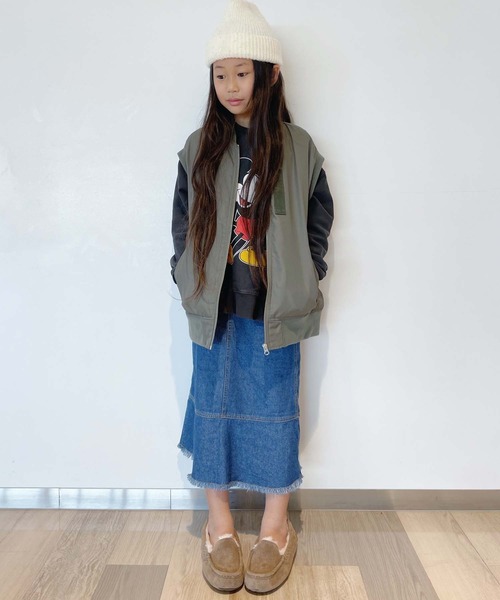 CIAOPANIC TYPY（チャオパニックティピー）の「□【KIDS】MA-1ベスト（ダウンベスト・キッズ・カーキ/ブラック・XXL/M/XL）」の19枚目の写真