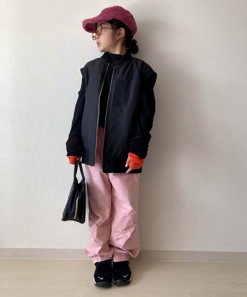 CIAOPANIC TYPY（チャオパニックティピー）の「□【KIDS】MA-1ベスト（ダウンベスト・キッズ・カーキ/ブラック・XXL/M/XL）」の20枚目の写真