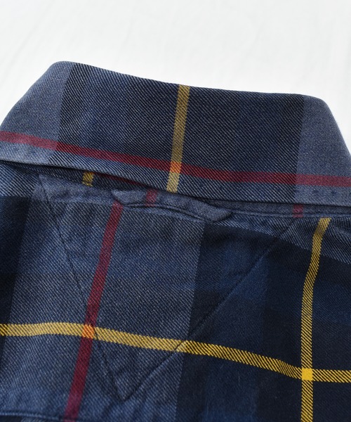 TOMMY HILFIGER（トミーヒルフィガー）の「【ヴィンテージ古着】TOMMY HILFIGER / トミーヒルフィガー ボタンダウン 長袖 チェックシャツ（シャツ/ブラウス・メンズ・ネイビー・MEDIUM）」の9枚目の写真