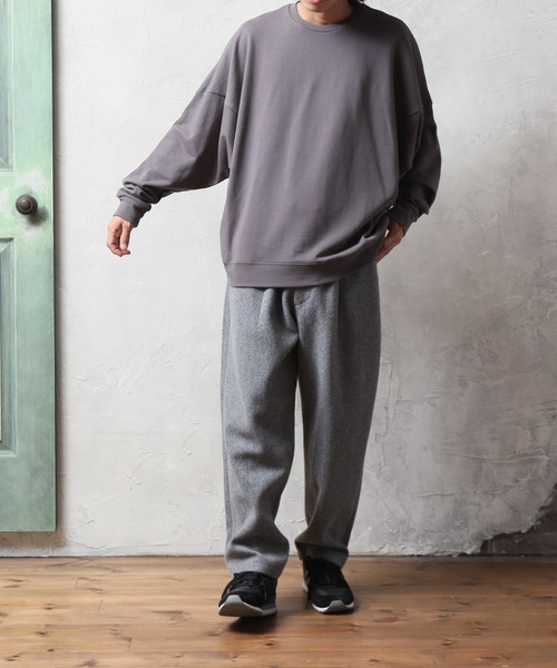Art re A select(アトリエセレクト)の「OVERSIZED DOLMAN SWEATSHIRT/ソフトタッチ裏毛 オーバーサイズ ドルマン スウェット プルオーバー(スウェット・メンズ・アイボリー/ブルー/ピンク/ベージュ/スミクロ・L/M)」の13枚目の写真