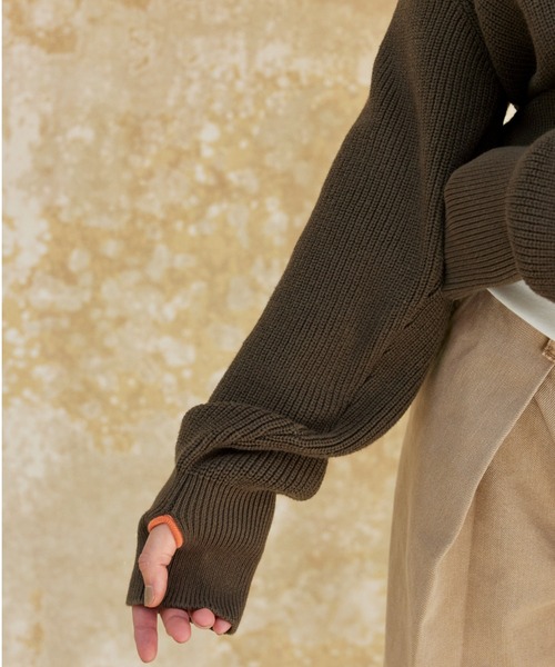 ALEXIA STAM（アリシアスタン）の「V Neck Knit Top /Vネックニットトップ（ニット/セーター・レディース・ホワイト/ブラウン/ネイビー・FREE）」の9枚目の写真