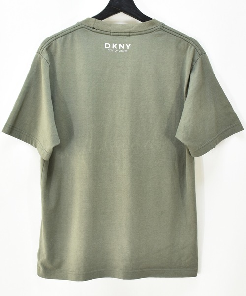 DKNY(ディーケーエヌワイ)の「【ヴィンテージ古着】DKNY JEANS / ダナキャランニューヨーク ジーンズ ロゴ プリントTシャツ(Tシャツ/カットソー・メンズ・カーキ・X-LARGE)」の3枚目の写真
