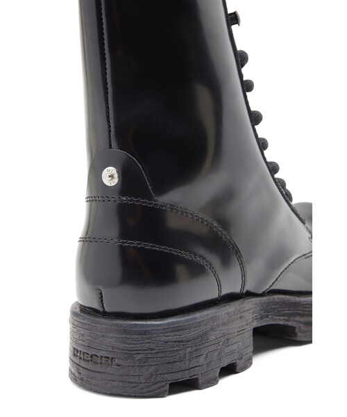 DIESEL（ディーゼル）の「レディース カウレザー ワークブーツ（ブーツ