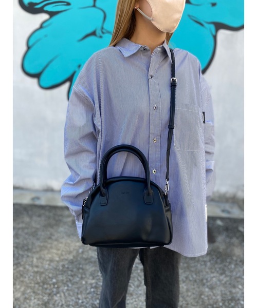 Legato Largo（レガートラルゴ）の「Legato Largo / レガートラルゴ / NEW BASIC フェイクレザー 2WAYボストン / LG-F2012（ショルダーバッグ・レディース・アイボリー/ベージュ/ブラウン/ブラック・ONESIZE）」の12枚目の写真