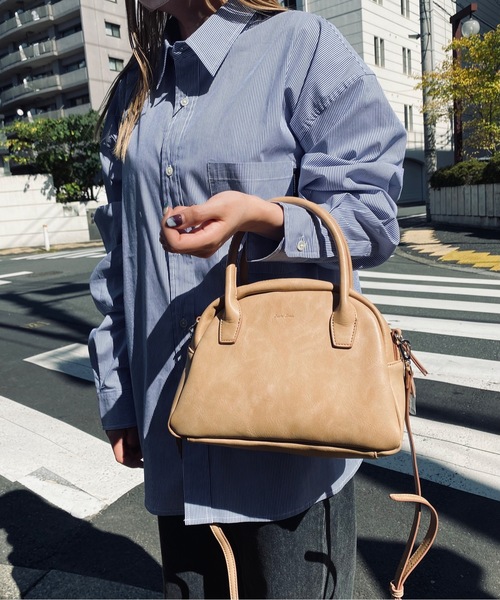 Legato Largo（レガートラルゴ）の「Legato Largo / レガートラルゴ / NEW BASIC フェイクレザー 2WAYボストン / LG-F2012（ショルダーバッグ・レディース・アイボリー/ベージュ/ブラウン/ブラック・ONESIZE）」の17枚目の写真