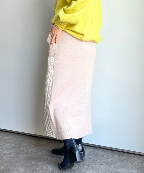 Chez toi(シェトワ)の「キルティング×リブニット切替スカート(スカート・レディース・ブラウン/ブラック/ライトベージュ・FREE)」の11枚目の写真