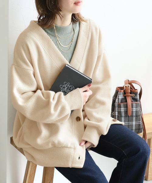 reca(レカ)の「サイドポケット起毛BIGカーディガン(カーディガン/ボレロ・レディース・ブラック/ベージュ・FREE)」の8枚目の写真