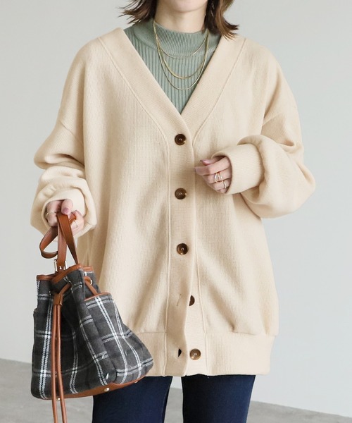 reca(レカ)の「サイドポケット起毛BIGカーディガン(カーディガン/ボレロ・レディース・ブラック/ベージュ・FREE)」の10枚目の写真