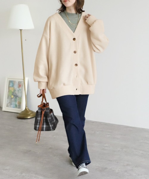 reca(レカ)の「サイドポケット起毛BIGカーディガン(カーディガン/ボレロ・レディース・ブラック/ベージュ・FREE)」の13枚目の写真