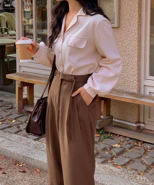 SONA（ソナ）の「SONA [ベルト付き]ピンタックワイドスラックス（スラックス・レディース・チャコールグレー/ブラウン・SMALL/MEDIUM）」の13枚目の写真
