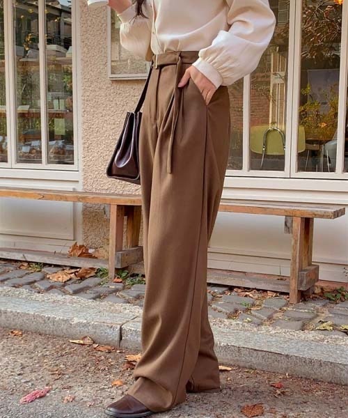 SONA（ソナ）の「SONA [ベルト付き]ピンタックワイドスラックス（スラックス・レディース・チャコールグレー/ブラウン・SMALL/MEDIUM）」の12枚目の写真