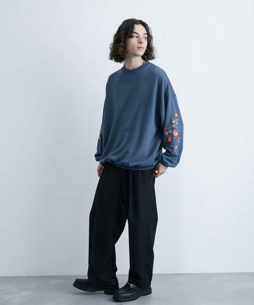 JUNRED（ジュンレッド）の「スリーブフラワーモチーフスウェット（スウェット・メンズ・ブルー/ホワイト・S/M/L）」の10枚目の写真