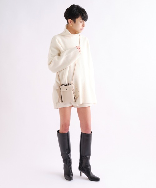 cache cache（カシュ カシュ）の「スマホ巾着ショルダー（ショルダーバッグ・レディース・レオパード/ベージュ/オレンジ/ブラック/ゼブラ・フリー）」の9枚目の写真