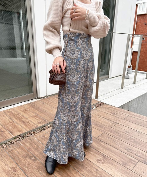 Lamoa(ラモア)の「Lamoa/ダマスク柄 ハイウエスト マーメイドスカート(スカート・レディース・グリーン/キナリ/ブルー・MEDIUM)」の3枚目の写真