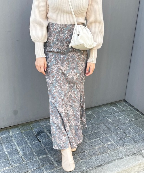 Lamoa(ラモア)の「Lamoa/ダマスク柄 ハイウエスト マーメイドスカート(スカート・レディース・グリーン/キナリ/ブルー・MEDIUM)」の14枚目の写真