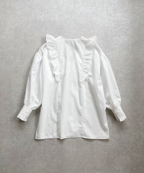 ＪＵＧＬＡＮＳ（ユグランス）の「☆ 大人の可愛いが叶う。ブロードVネックフリルブラウス　30975A132（シャツ/ブラウス・レディース・ホワイト/ブラック・FREE）」の7枚目の写真