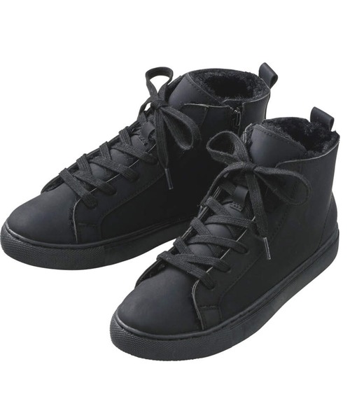 DAY CLOSET(デイ クローゼット)の「レディース ふわふわエコファーハイカットスニーカーブーツ(スニーカー・レディース・ブラック/ベージュ/ダークグレー・S/M/L/LL)」の2枚目の写真