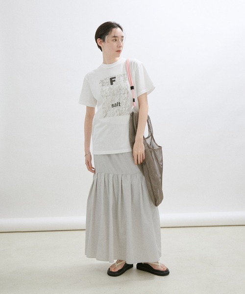 SALON adam et rope'（サロン アダム エ ロペ）の「【MagazineF for SALON】別注プリントTシャツ（Tシャツ/カットソー・レディース・ホワイト/ホワイト系その他/ホワイト系その他2/ホワイト系その他3・FREE）」の5枚目の写真