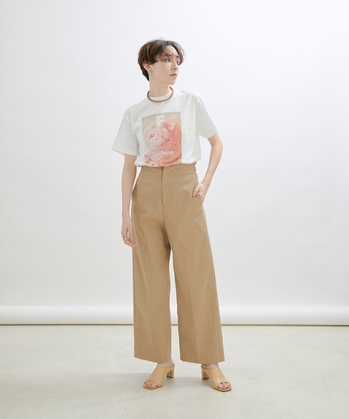 SALON adam et rope'（サロン アダム エ ロペ）の「【MagazineF for SALON】別注プリントTシャツ（Tシャツ/カットソー・レディース・ホワイト/ホワイト系その他/ホワイト系その他2/ホワイト系その他3・FREE）」の16枚目の写真