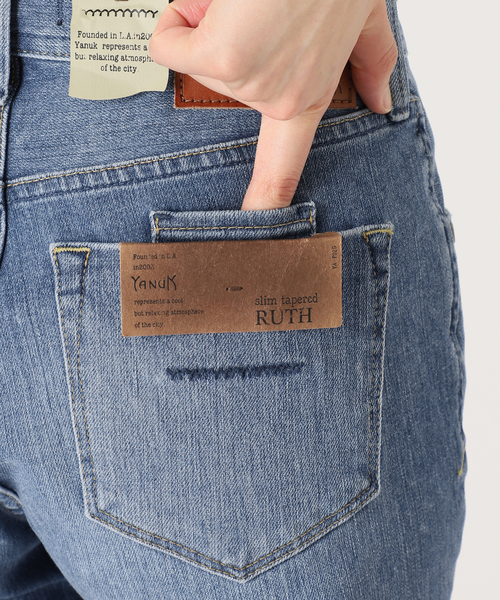 La TOTALITE(ラトータリテ)の「【YANUK/ヤヌーク】RUTH Slim Tapered Premium used Sax(デニムパンツ・レディース・サックスブルー・24/25/26)」の14枚目の写真