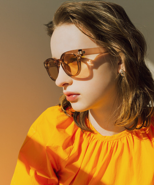 SMELLY（スメリー）の「ワイドフレームサングラス（サングラス・レディース・ブラック/ライトブラウン・-）」の7枚目の写真